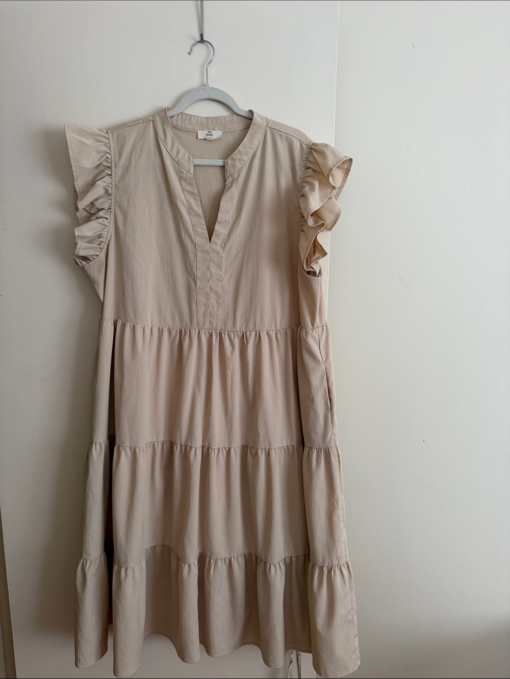 entro Beige Ruffle Sleeve Tiered Midi Dress